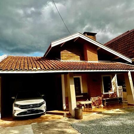 Вилла Casa Completa - Кампус-ду-Жордау Экстерьер фото