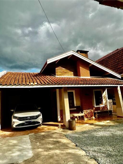 Вилла Casa Completa - Кампус-ду-Жордау Экстерьер фото